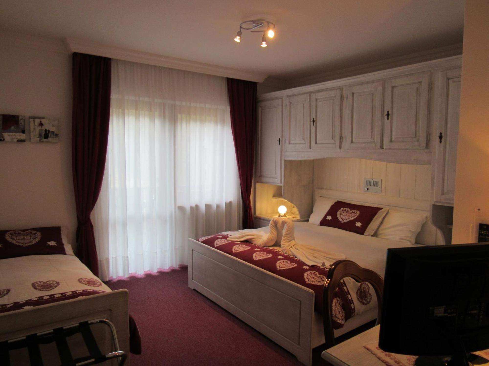 Park Hotel Arnica Falcade Exteriör bild